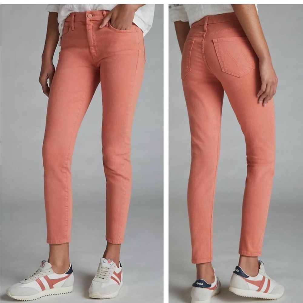 Mother Denim “The Looker Crop” in color play date, size 27